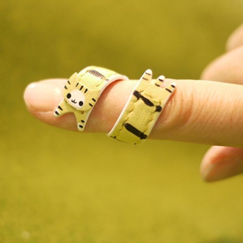 【ねこ特集】【革＊jacobi】ぐにゃにゃんこＳ＜黄トラ＞ / vvstore