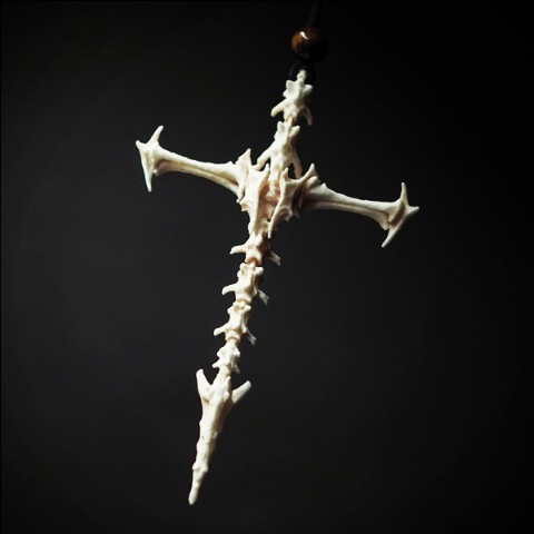 【倉戸みと】妖骨クロス / vvstore