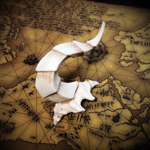 【倉戸みと】龍骨バレッタ / vvstore