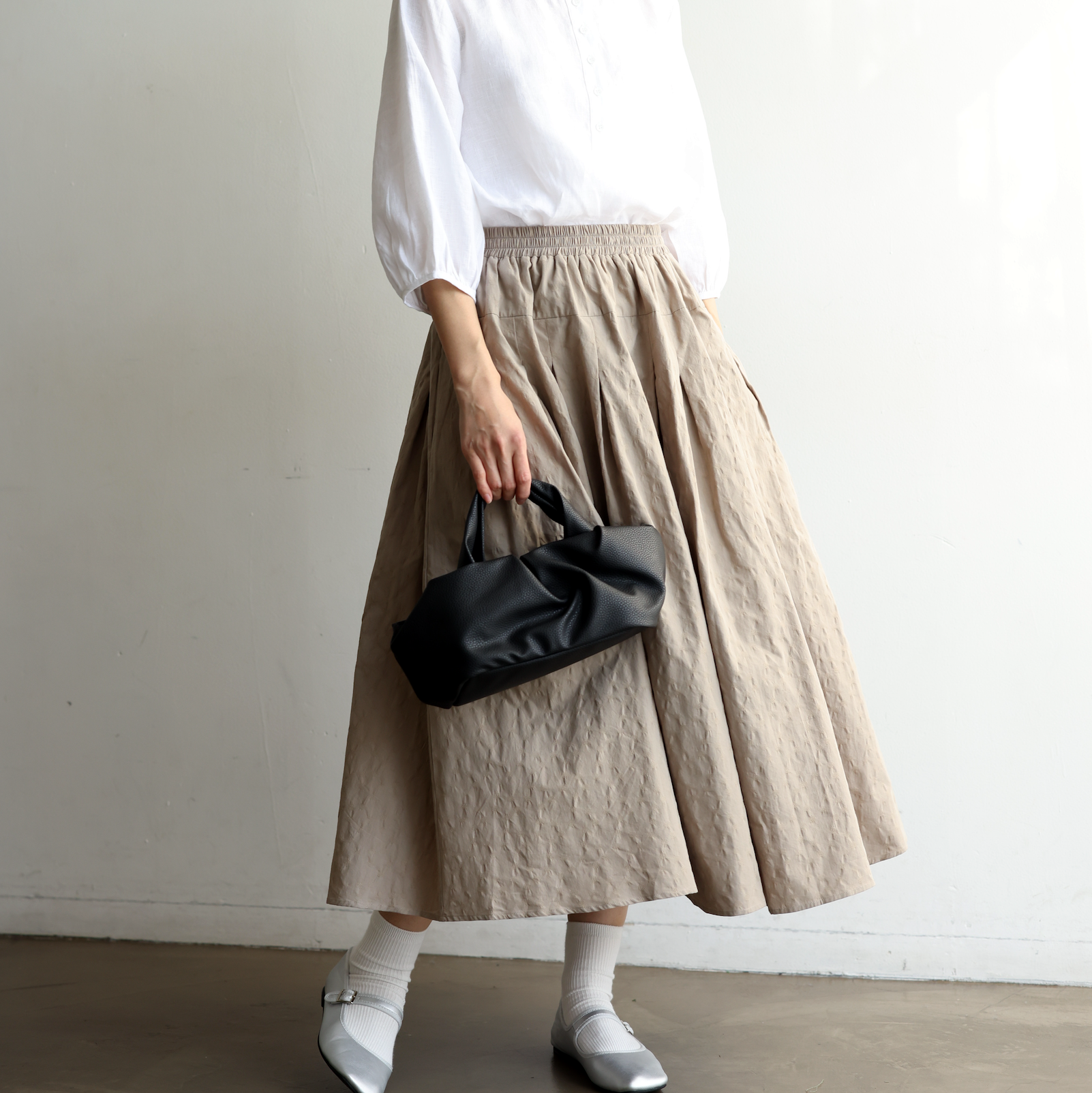 使い勝手の良いロングスカート　コットンドットジャガード生地　裏地付き　薄茶色　240308-1 ロングスカート（マキシ丈） fall-in&co(talent) 通販 17379179｜Creema(クリーマ)